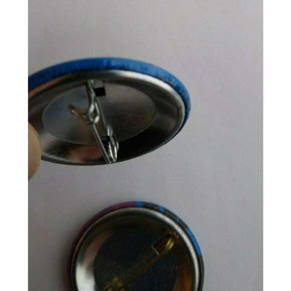 Batman Vintage Pinback Button Badges 4 Original 1980's Licensed Official Bat Man - Picture 4 of 8